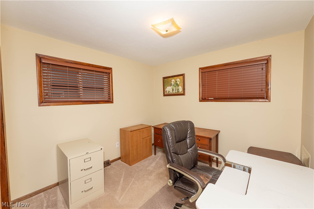 33072 Edward Avenue Eastlake OH 44095