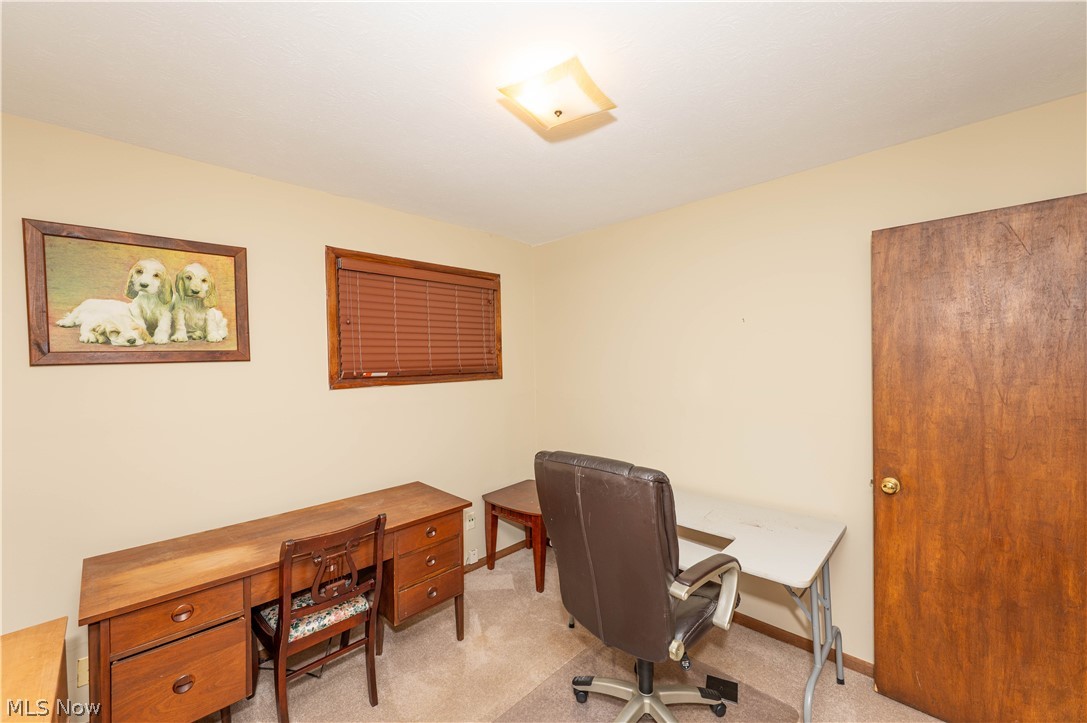 33072 Edward Avenue Eastlake OH 44095