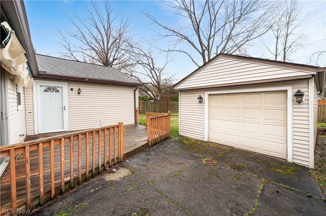 33072 Edward Avenue Eastlake OH 44095