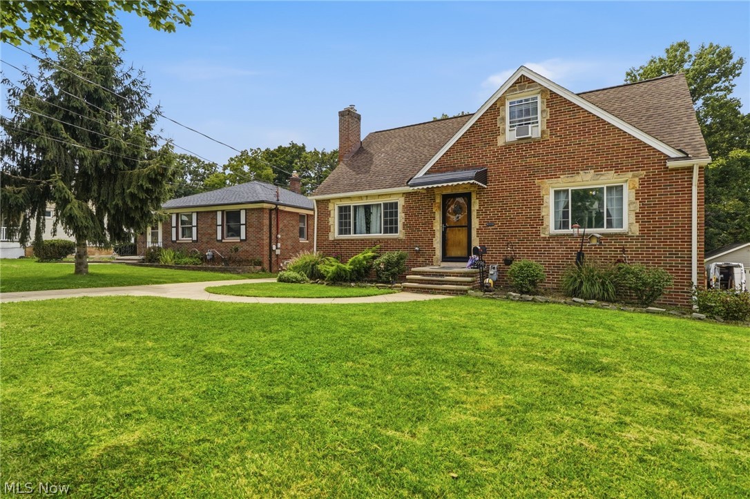 5996 Edgehill Drive Parma Heights OH 44130