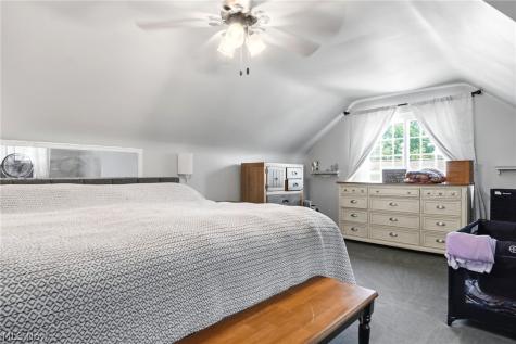 5996 Edgehill Drive Parma Heights OH 44130