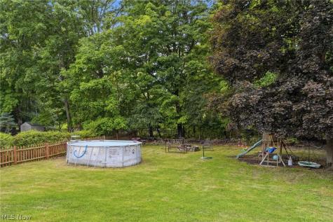 5996 Edgehill Drive Parma Heights OH 44130