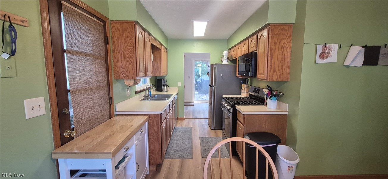 26091 Redwood Drive Olmsted Falls OH 44138