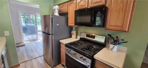 26091 Redwood Drive Olmsted Falls OH 44138