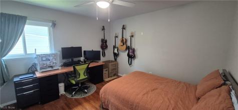 26091 Redwood Drive Olmsted Falls OH 44138