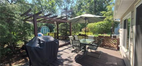 26091 Redwood Drive Olmsted Falls OH 44138