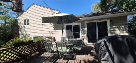 26091 Redwood Drive Olmsted Falls OH 44138