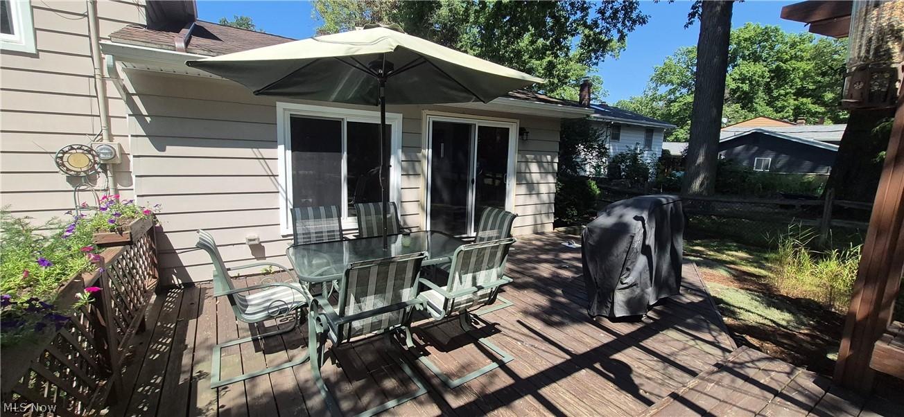 26091 Redwood Drive Olmsted Falls OH 44138