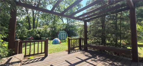 26091 Redwood Drive Olmsted Falls OH 44138