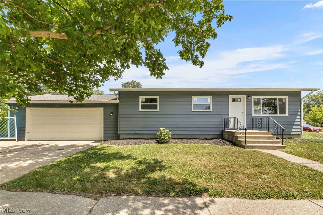 2703 Crehore Street Lorain OH 44052
