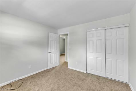 2703 Crehore Street Lorain OH 44052