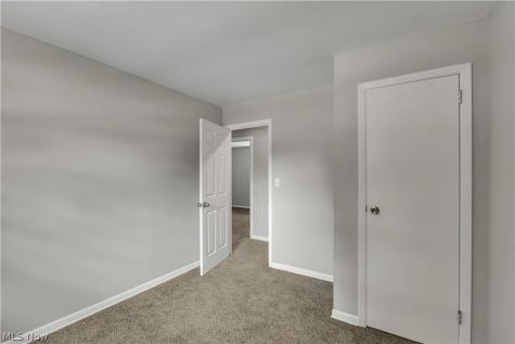 2703 Crehore Street Lorain OH 44052