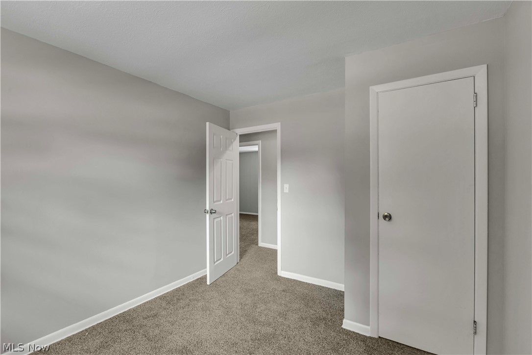2703 Crehore Street Lorain OH 44052