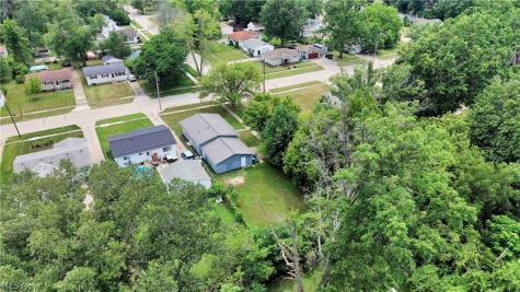 2703 Crehore Street Lorain OH 44052