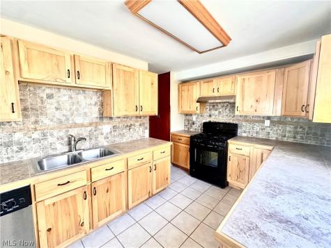 1507 Lehigh Avenue Lorain OH 44052