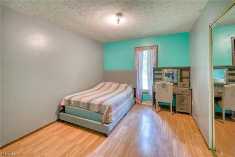 321 Perry Road Tallmadge OH 44278