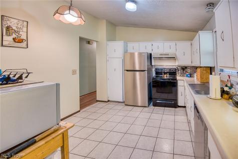 321 Perry Road Tallmadge OH 44278