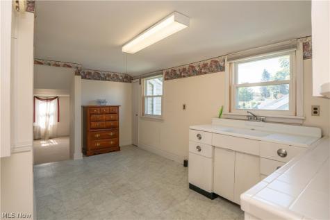 312 32nd Street NW Canton OH 44709