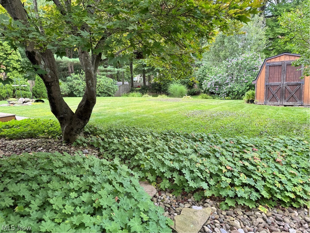 7763 Raglan Drive NE Warren OH 44484