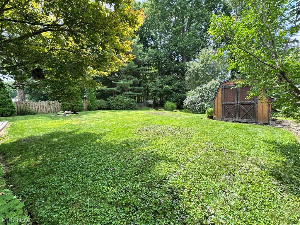 7763 Raglan Drive NE Warren OH 44484