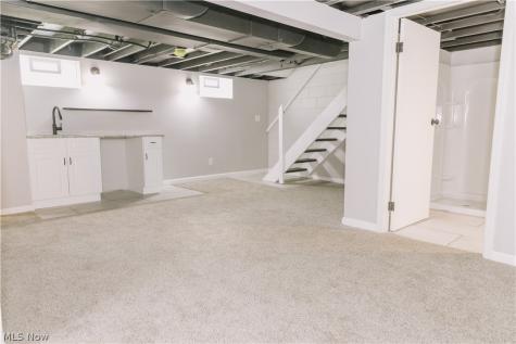 967 S Canal Street Canal Fulton OH 44614