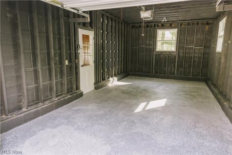 967 S Canal Street Canal Fulton OH 44614