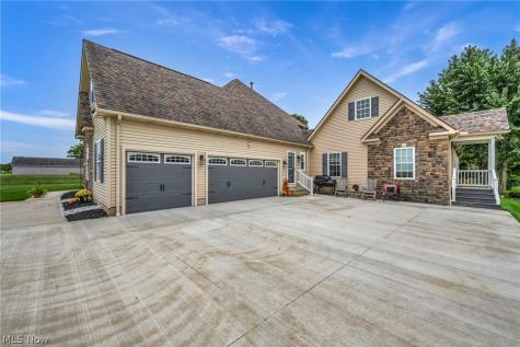17400 Creekside Street Lagrange OH 44050