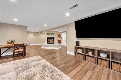 17400 Creekside Street Lagrange OH 44050