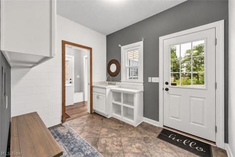 17400 Creekside Street Lagrange OH 44050