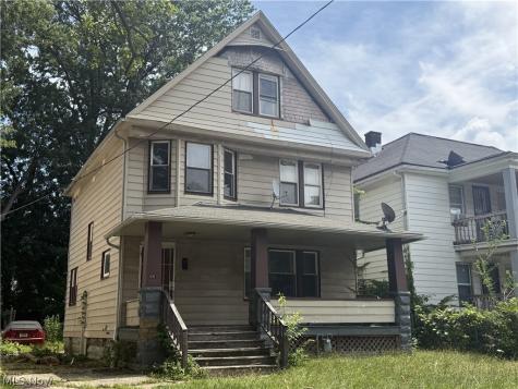 663 E 115th Street Cleveland OH 44108