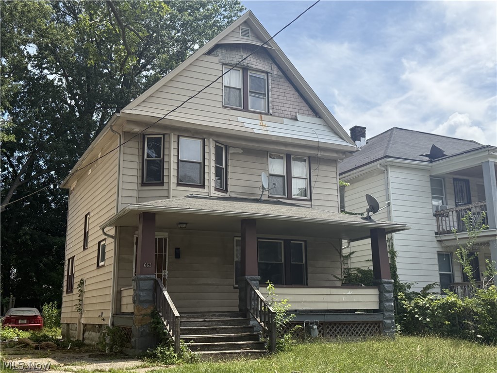 663 E 115th Street Cleveland OH 44108