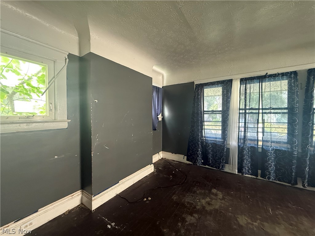 663 E 115th Street Cleveland OH 44108