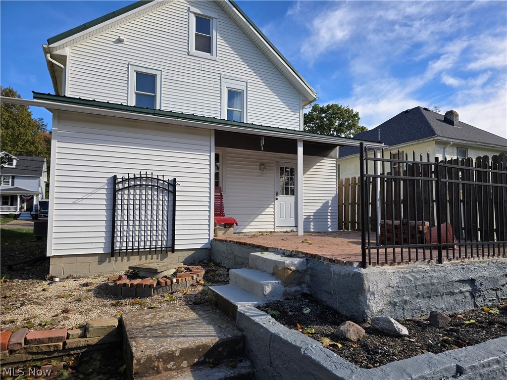 708 N Bever Street Wooster OH 44691