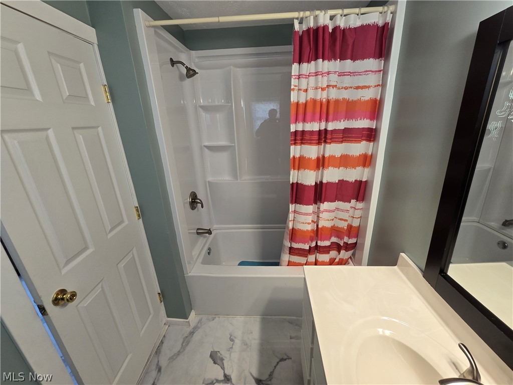 708 N Bever Street Wooster OH 44691