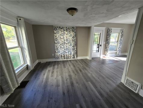 708 N Bever Street Wooster OH 44691