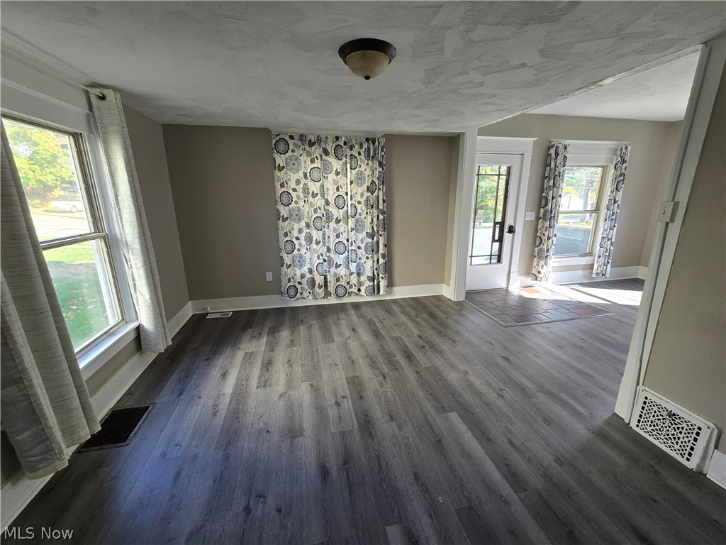 708 N Bever Street Wooster OH 44691