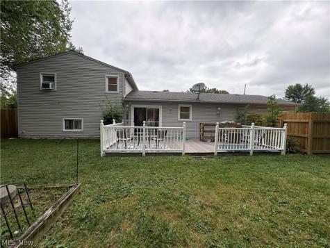 110 Habant Drive Amherst OH 44001