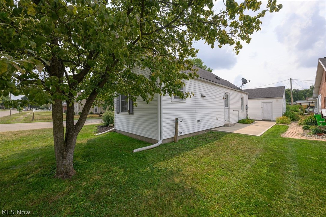 300 W 22nd Street Dover OH 44622