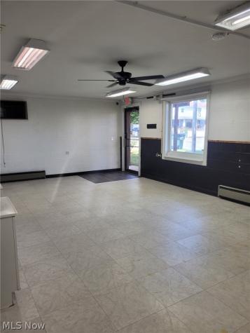 120 N Main Street Creston OH 44217