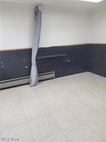 120 N Main Street Creston OH 44217