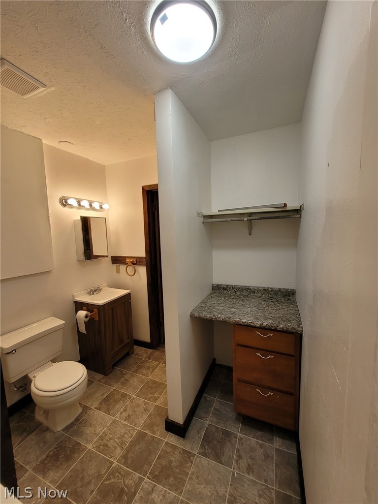 120 N Main Street Creston OH 44217