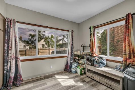 3255 W 115th Street Cleveland OH 44111