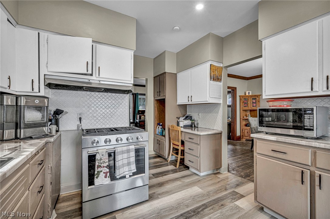 3255 W 115th Street Cleveland OH 44111
