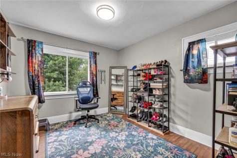 3255 W 115th Street Cleveland OH 44111