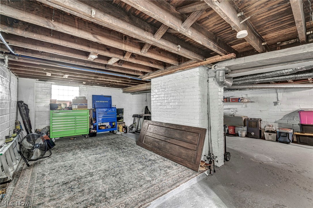 3255 W 115th Street Cleveland OH 44111