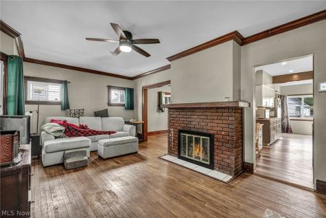 3255 W 115th Street Cleveland OH 44111