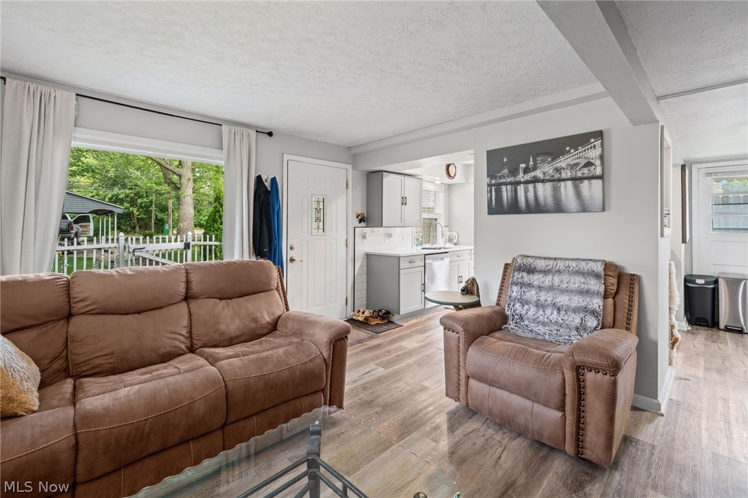 169 Lear Road Avon Lake OH 44012