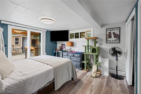169 Lear Road Avon Lake OH 44012