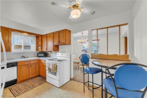 3023 Norris Avenue Parma OH 44134
