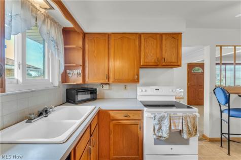 3023 Norris Avenue Parma OH 44134